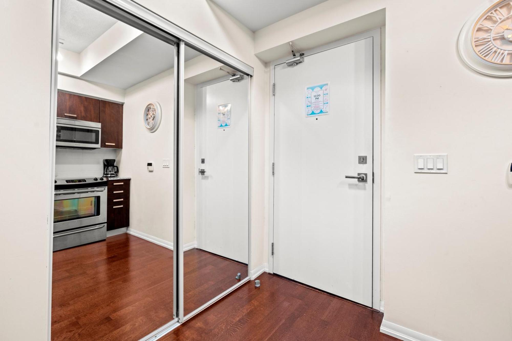 Globalstay. Burano Condos In Downtown تورونتو المظهر الخارجي الصورة